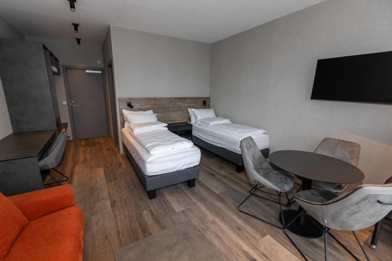 Hotel Halond อาคูเรย์รี ภายนอก รูปภาพ